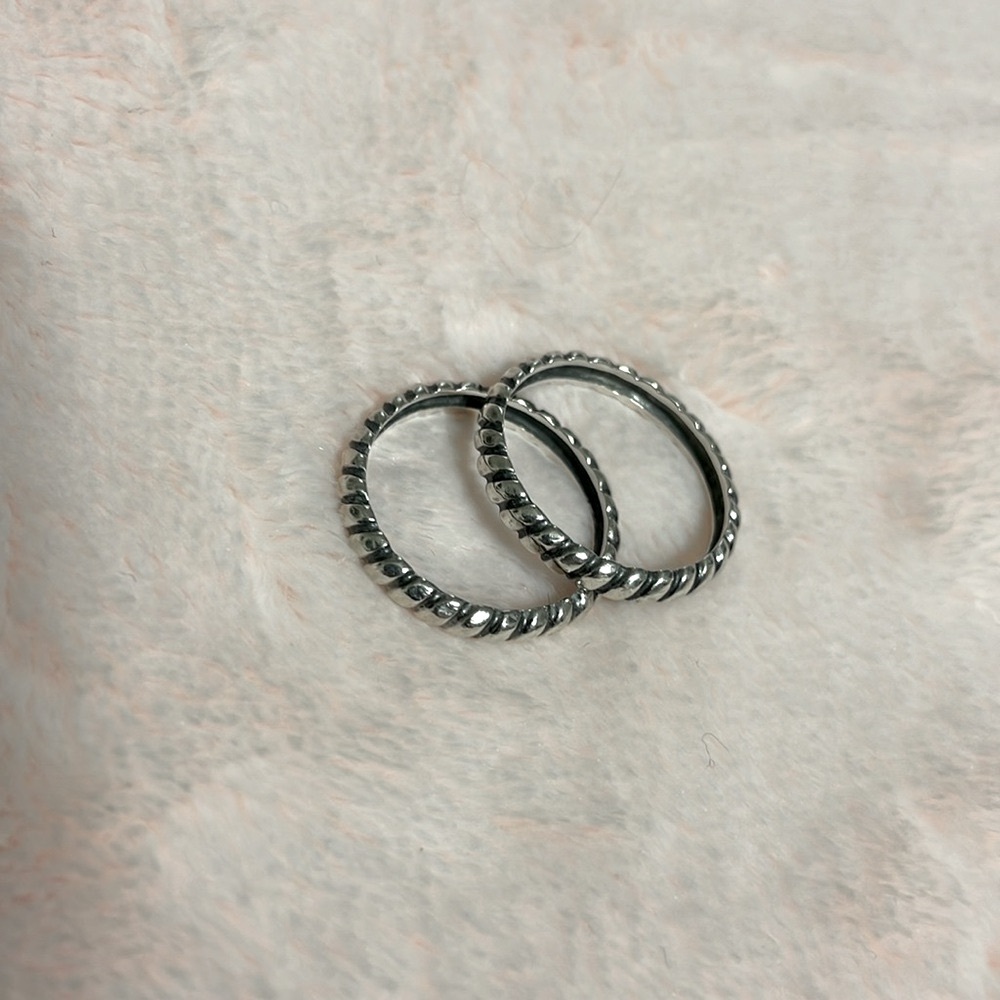 Silpada stacking rings Set of 2